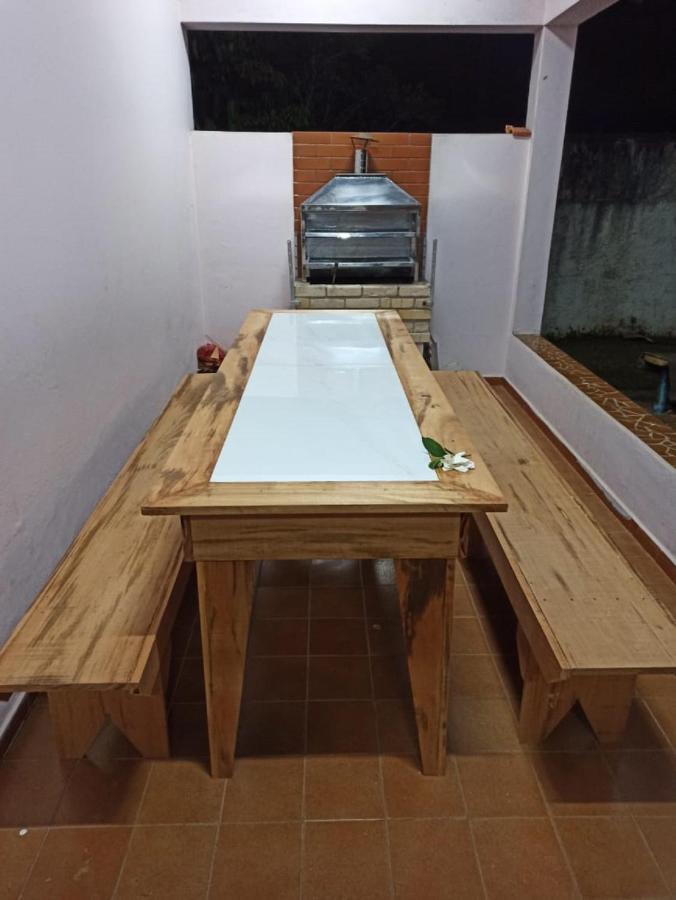 Casa C Churrasq E Wifi, Frente Ao Mar ברטיוגה מראה חיצוני תמונה